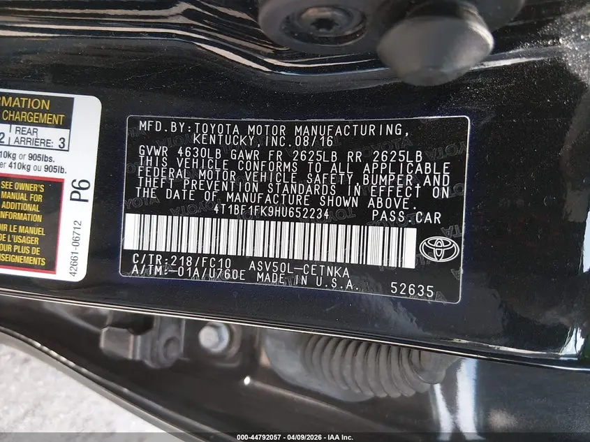 2017 TOYOTA CAMRY LE