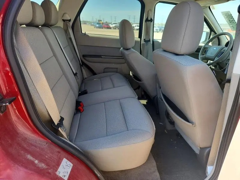 2010 FORD ESCAPE XLT  