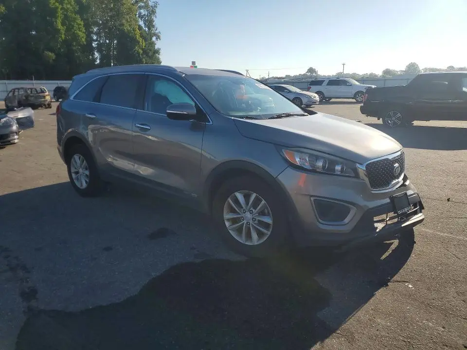 2016 KIA SORENTO LX V6  