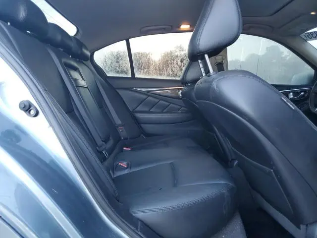 2018 INFINITI Q50 LUXE  