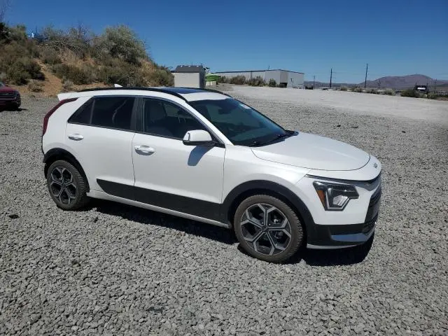 2024 KIA NIRO EX  