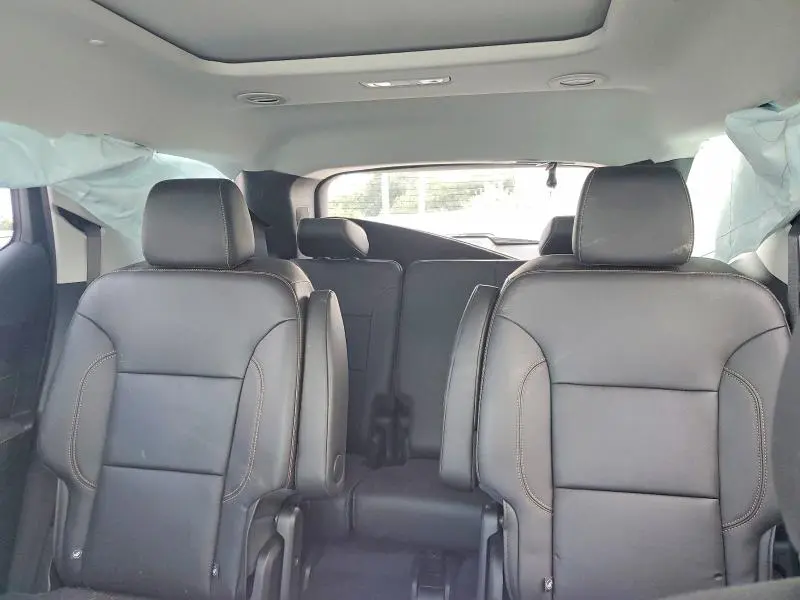 2021 CHEVROLET TRAVERSE LT  
