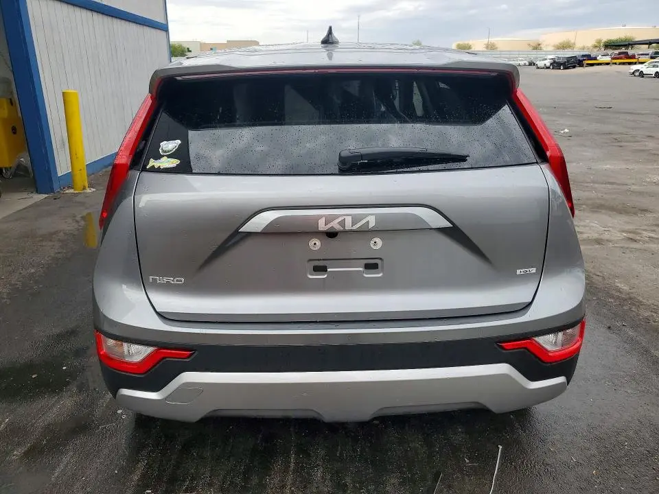 2026 KIA NIRO LX  