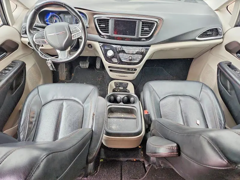 2019 CHRYSLER PACIFICA TOURING L  