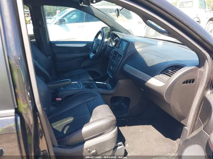 2016 DODGE GRAND CARAVAN R/T