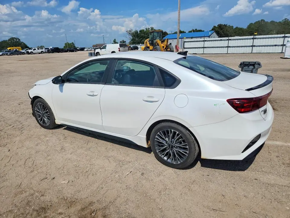 2023 KIA FORTE GT LINE  