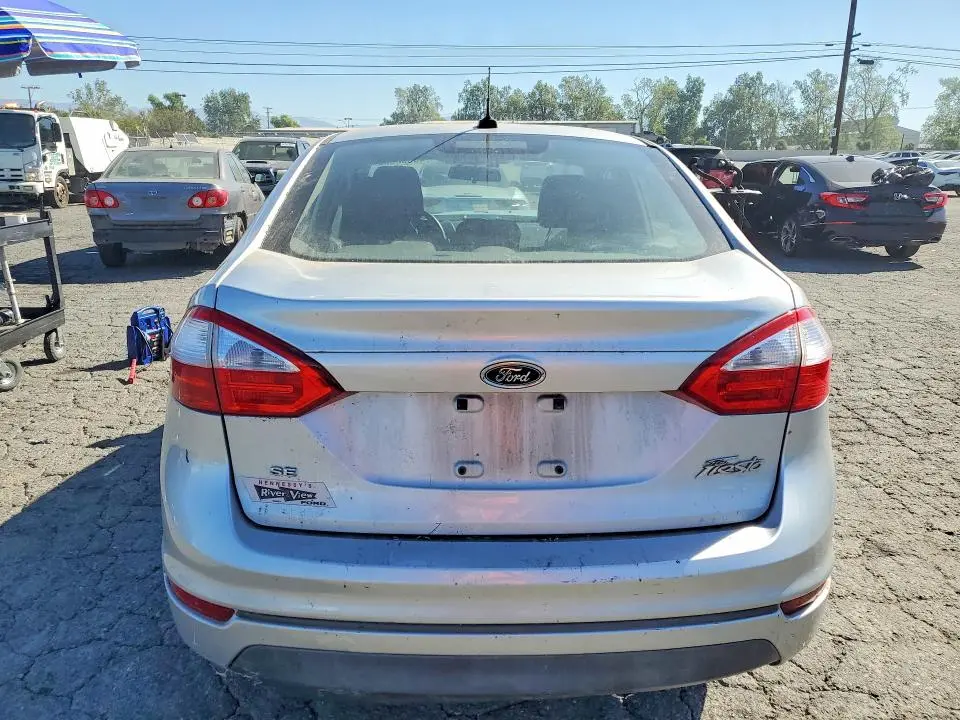 2017 FORD FIESTA SE  