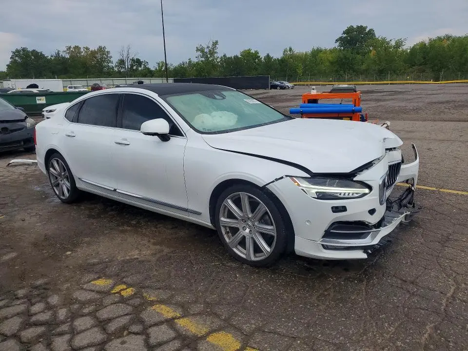 2018 VOLVO S90 T6 INSCRIPTION  