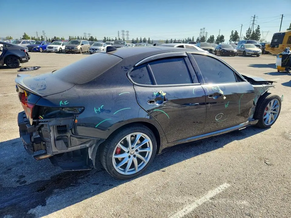 2022 ALFA ROMEO GIULIA SUPER  