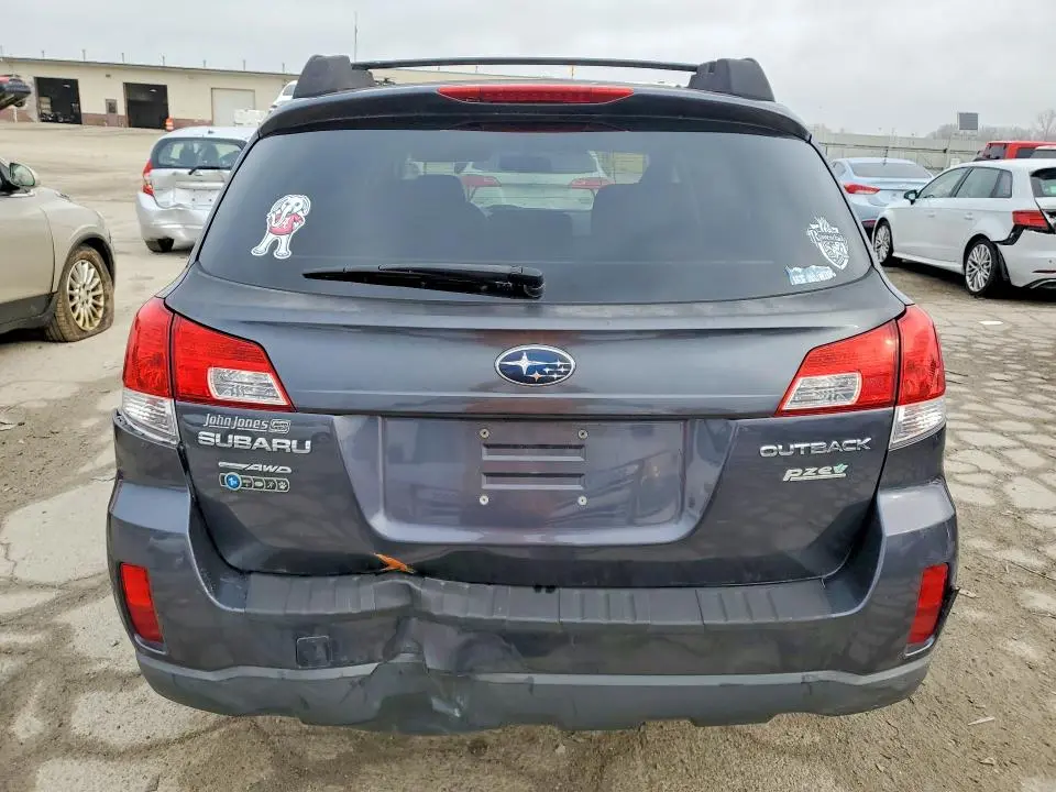 2013 SUBARU OUTBACK 2.5I PREMIUM  