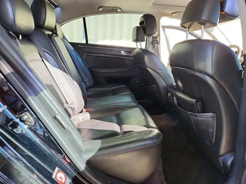 2011 HYUNDAI GENESIS 4.6L  