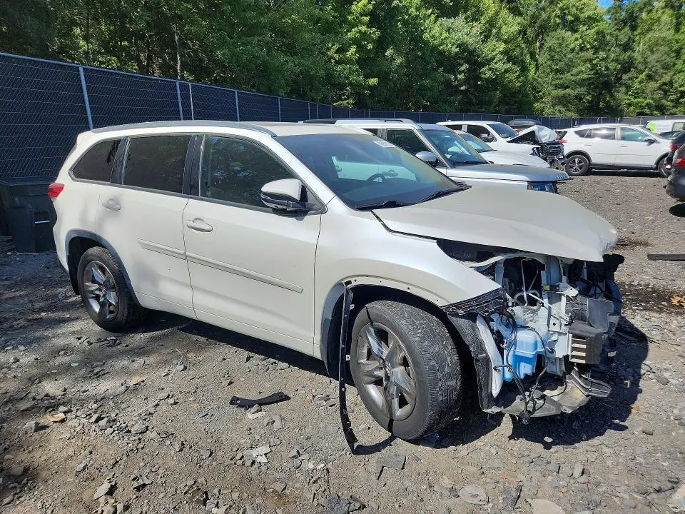 2019 TOYOTA HIGHLANDER LIMITED PLATINUM  