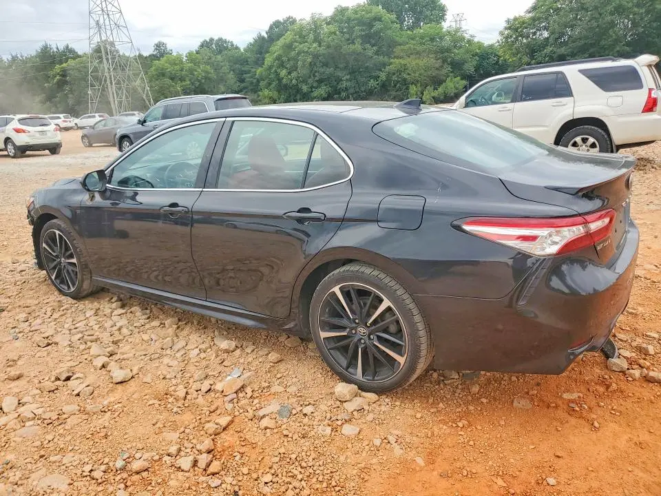 2020 TOYOTA CAMRY XSE  