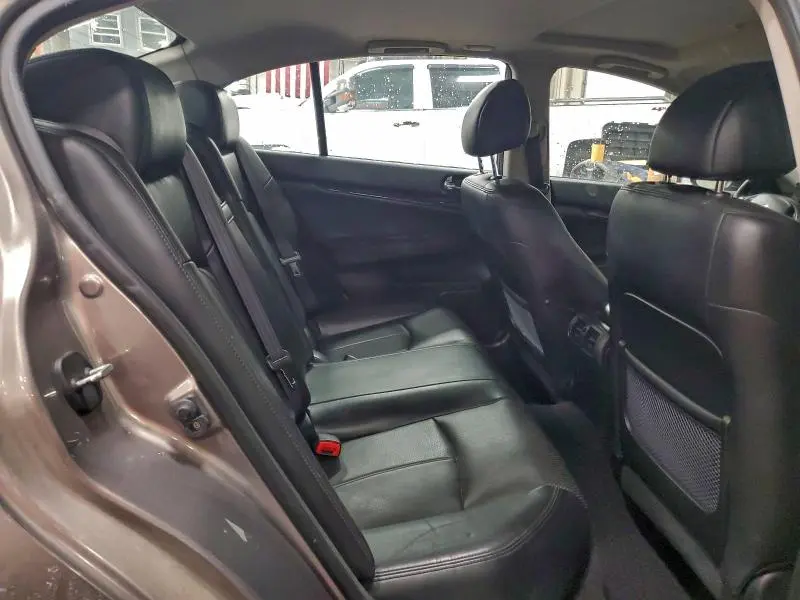 2011 INFINITI G37   