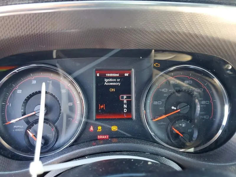 2013 DODGE CHARGER SE  