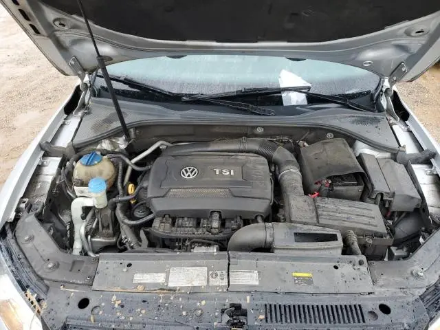 2015 VOLKSWAGEN PASSAT S  