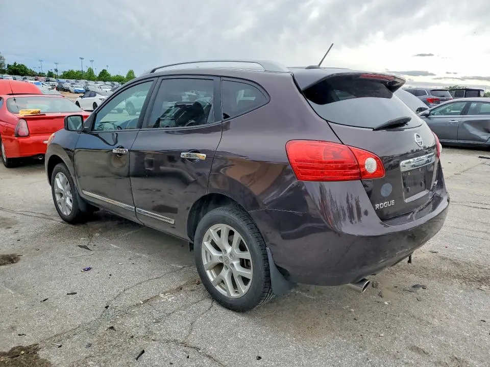 2011 NISSAN ROGUE S  