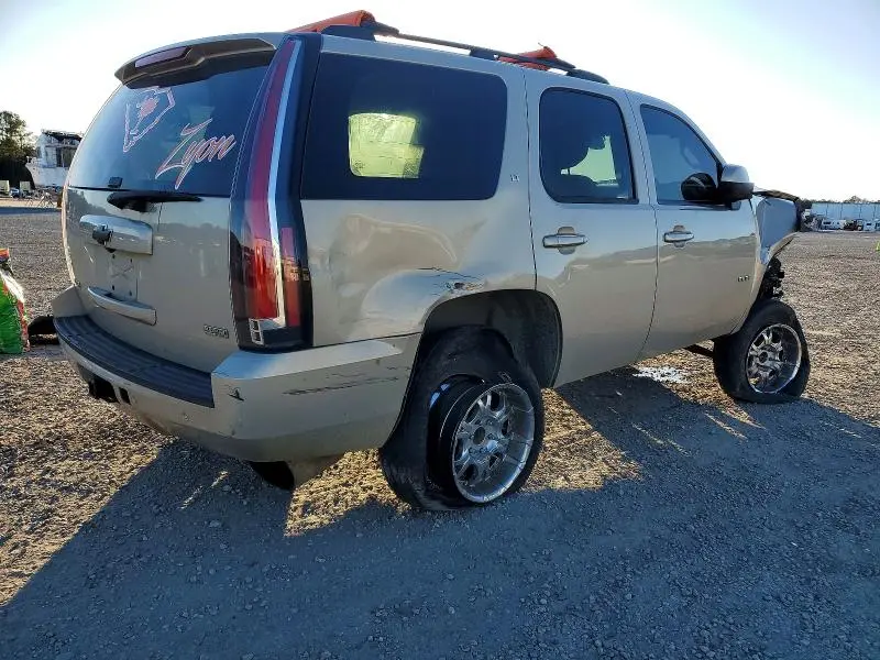 2011 CHEVROLET TAHOE   