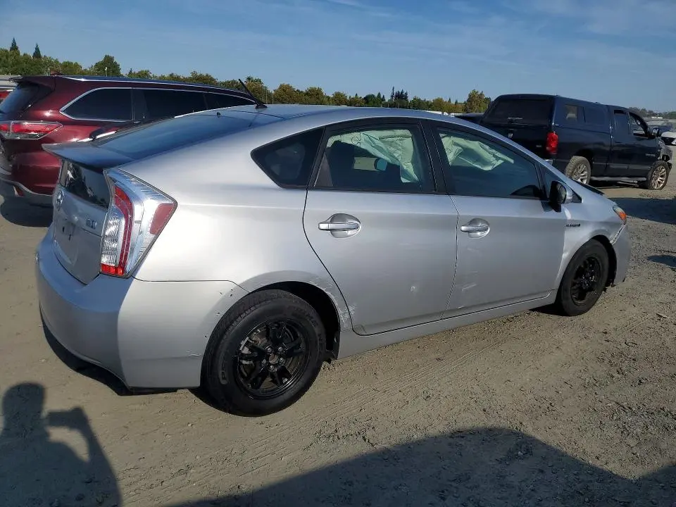 2014 TOYOTA PRIUS TWO  