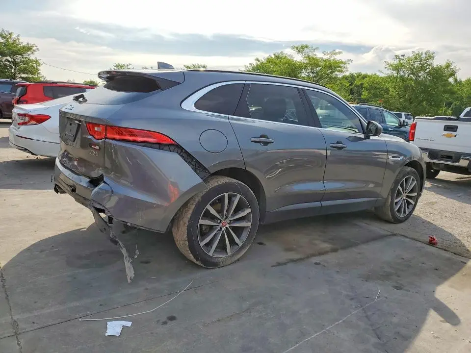 2018 JAGUAR F-PACE PRESTIGE  