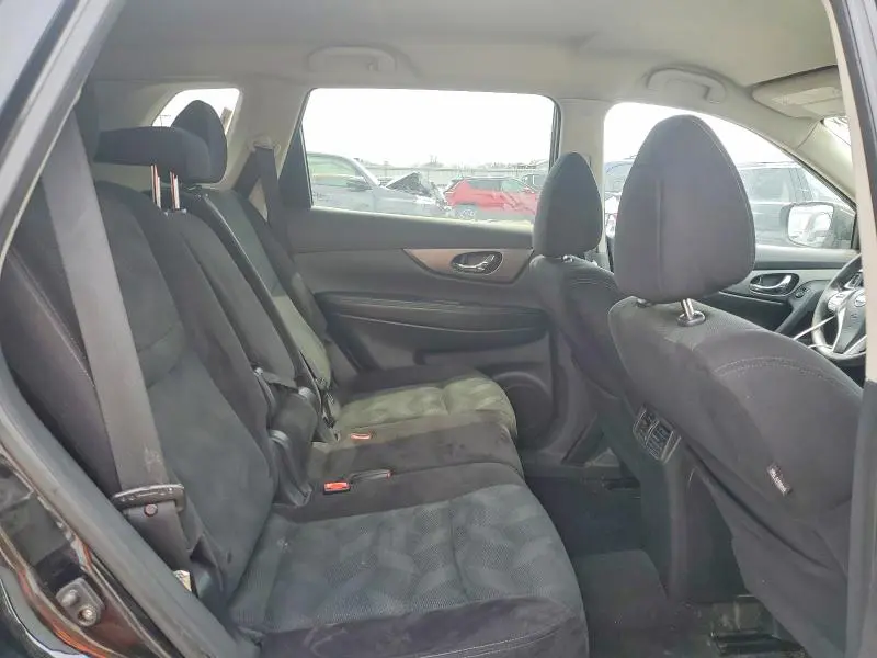 2014 NISSAN ROGUE SV  