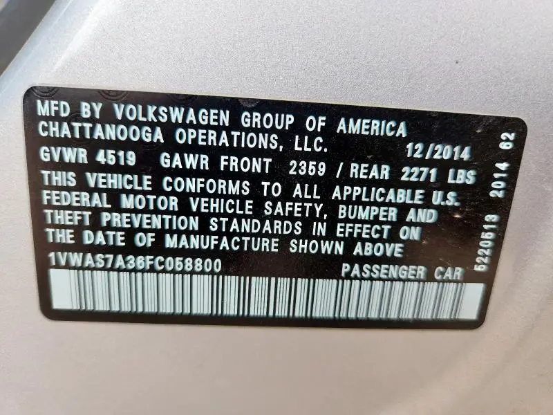2015 VOLKSWAGEN PASSAT S  