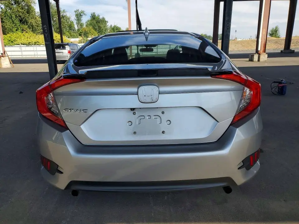 2018 HONDA CIVIC EX  