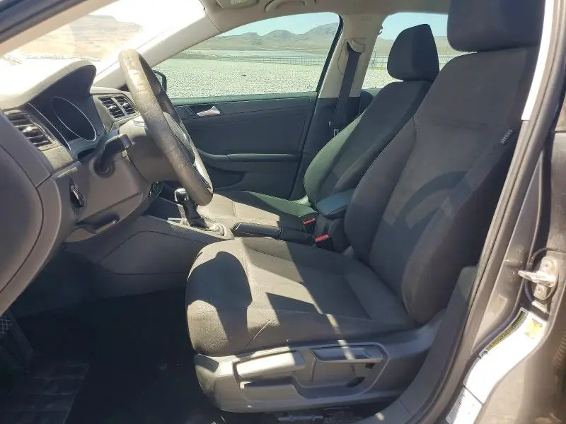 2021 VOLKSWAGEN JETTA BASE  