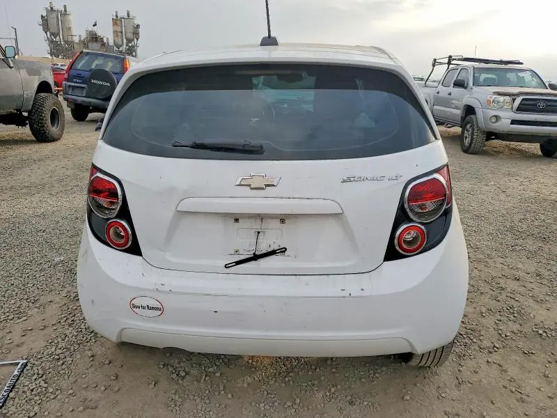 2015 CHEVROLET SONIC LT  