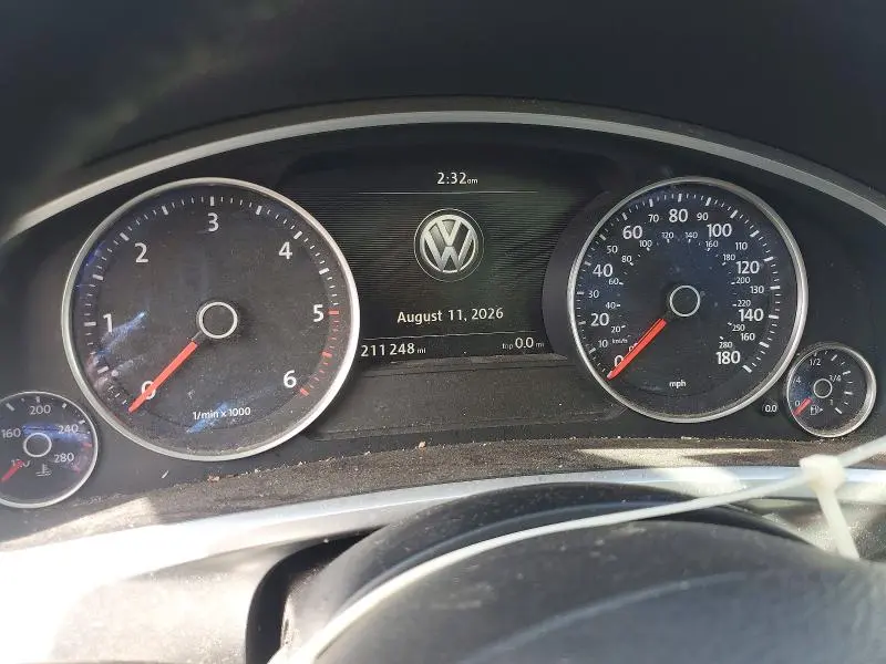 2015 VOLKSWAGEN TOUAREG V6 TDI  