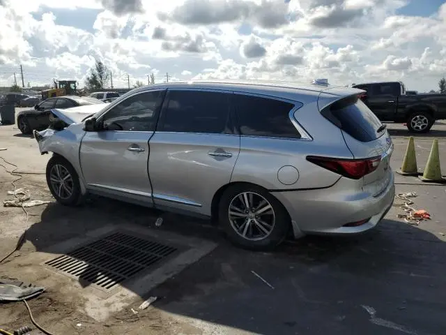 2020 INFINITI QX60 LUXE  