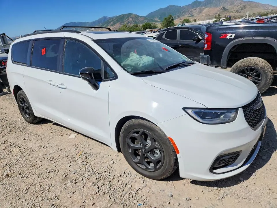 2024 CHRYSLER PACIFICA HYBRID SELECT  