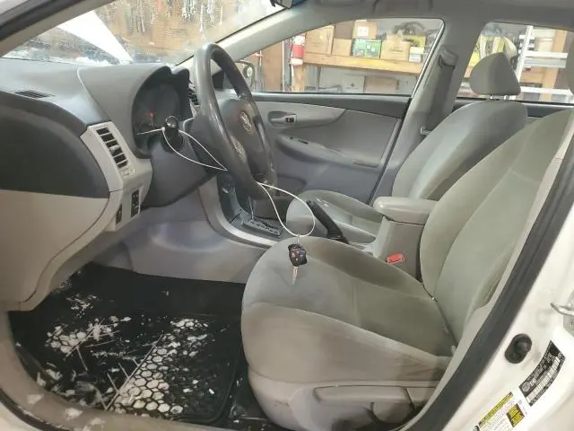 2013 TOYOTA COROLLA BASE  