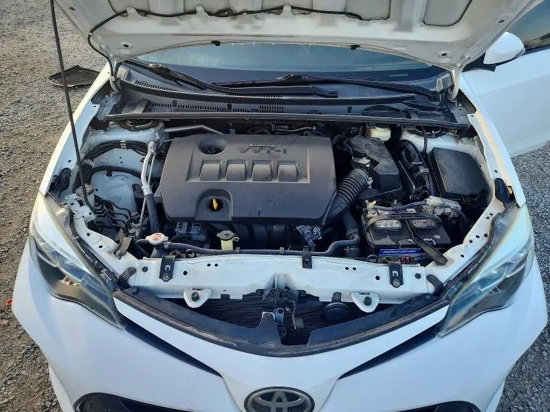 2018 TOYOTA COROLLA SE  