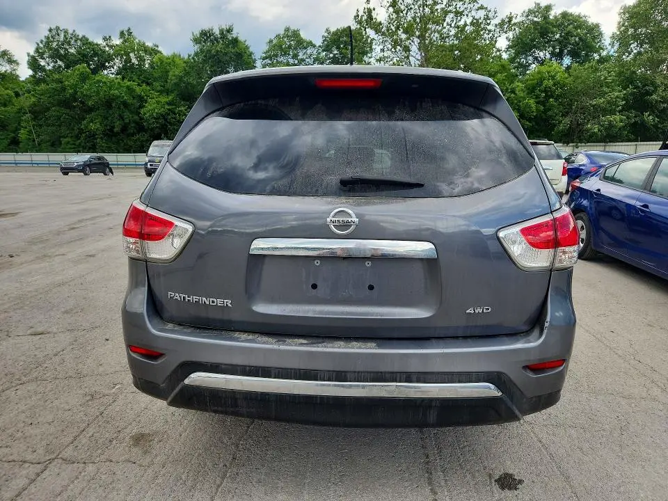 2016 NISSAN PATHFINDER S  