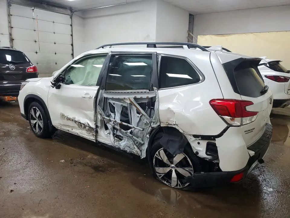 2021 SUBARU FORESTER TOURING  