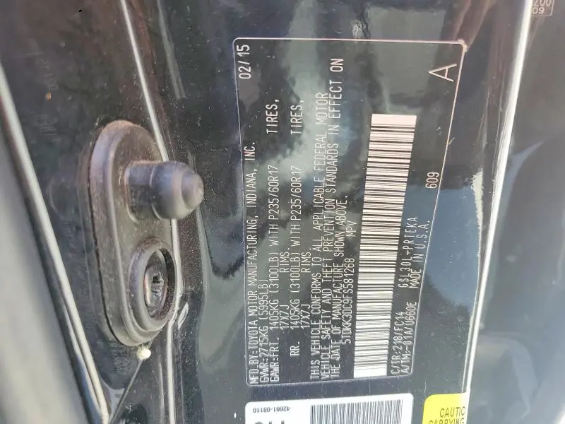 2015 TOYOTA SIENNA LE  