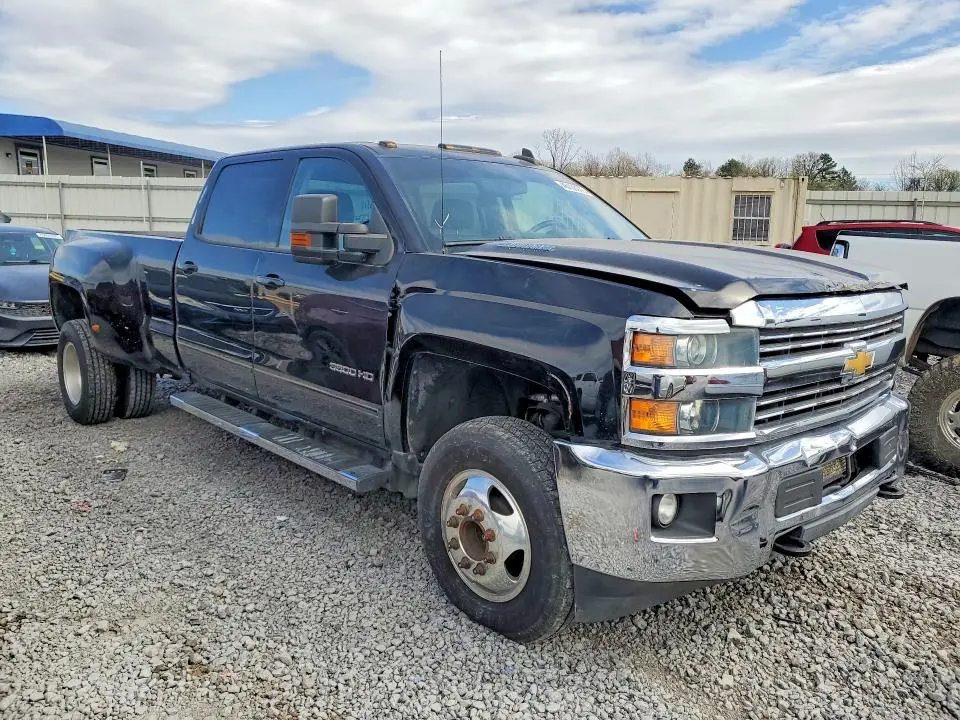 2016 CHEVROLET SILVERADO C3500 LT  