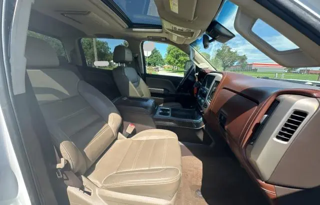 2016 GMC SIERRA K2500 DENALI  