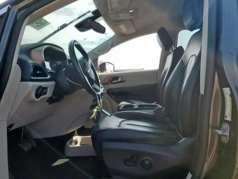 2019 CHRYSLER PACIFICA TOURING L  