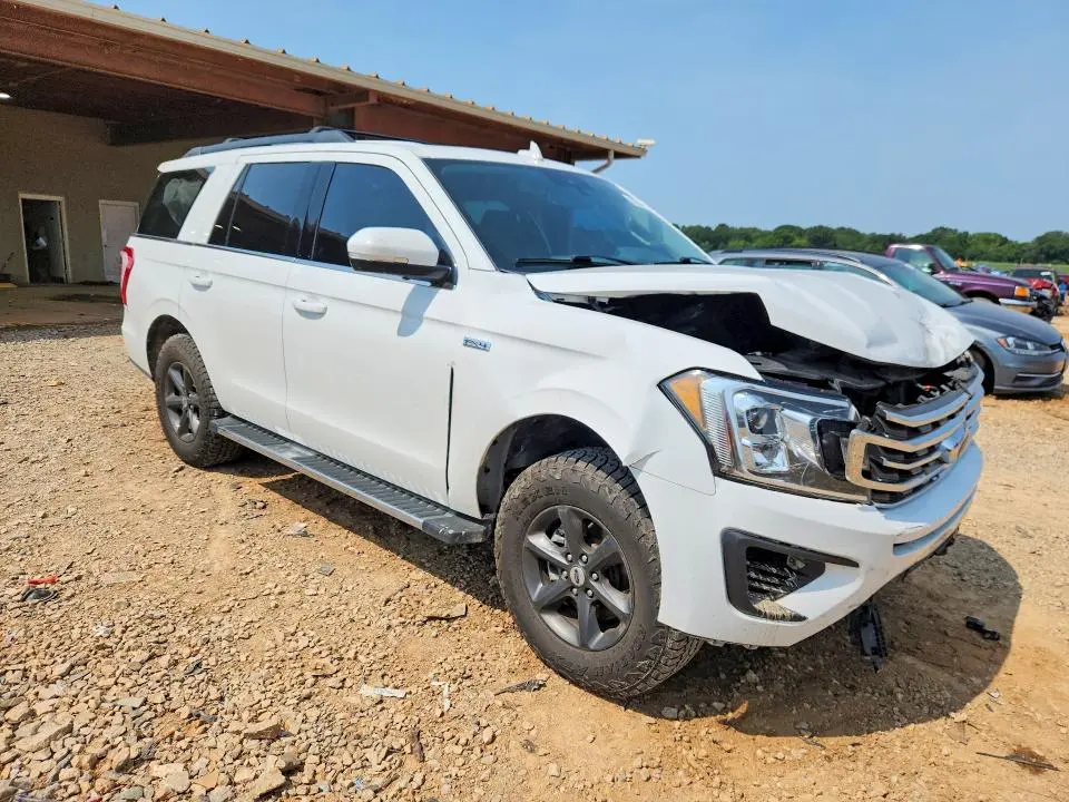 2021 FORD EXPEDITION XLT  