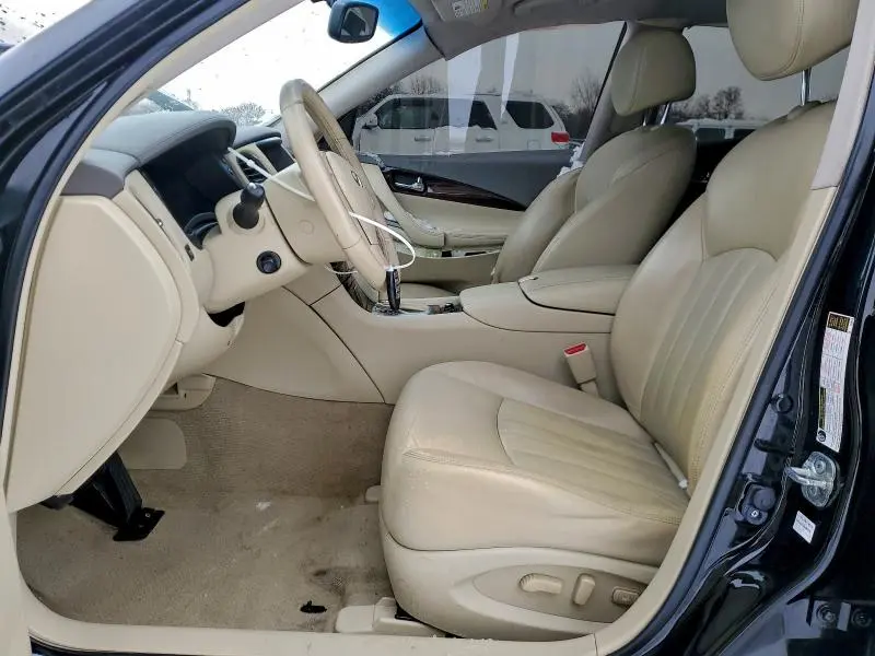 2015 INFINITI QX50   