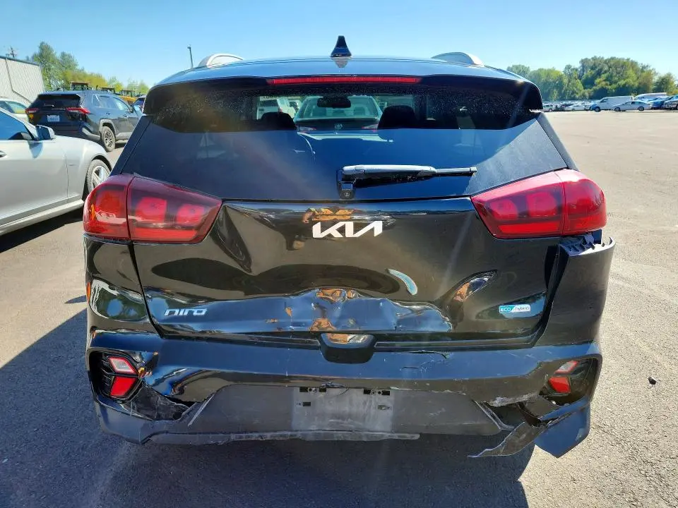 2022 KIA NIRO LXS  