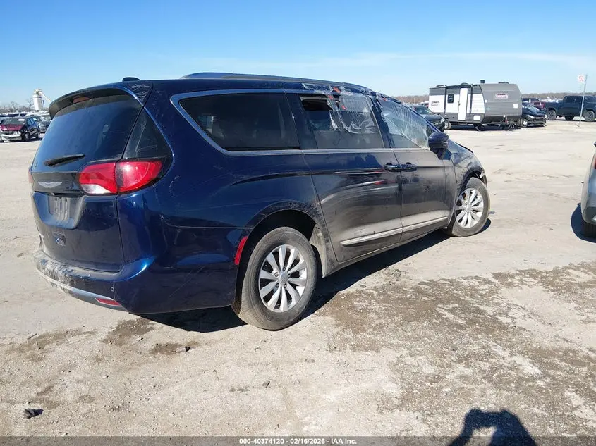 2019 CHRYSLER PACIFICA TOURING L