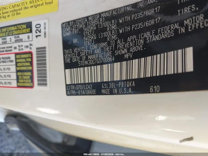 2016 TOYOTA SIENNA XLE 8 PASSENGER