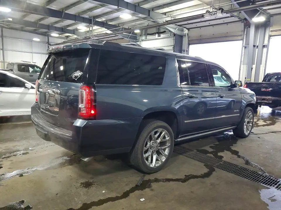 2020 GMC YUKON XL DENALI  