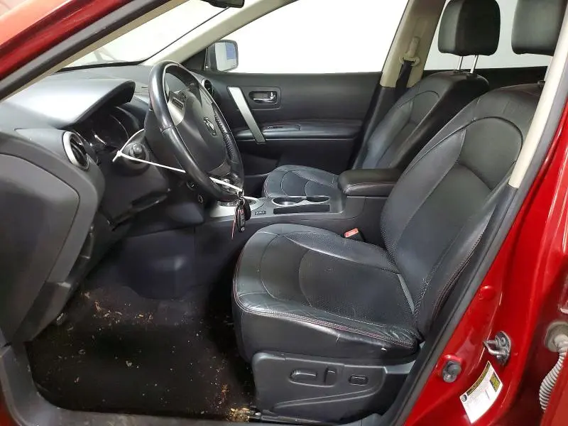 2011 NISSAN ROGUE S  