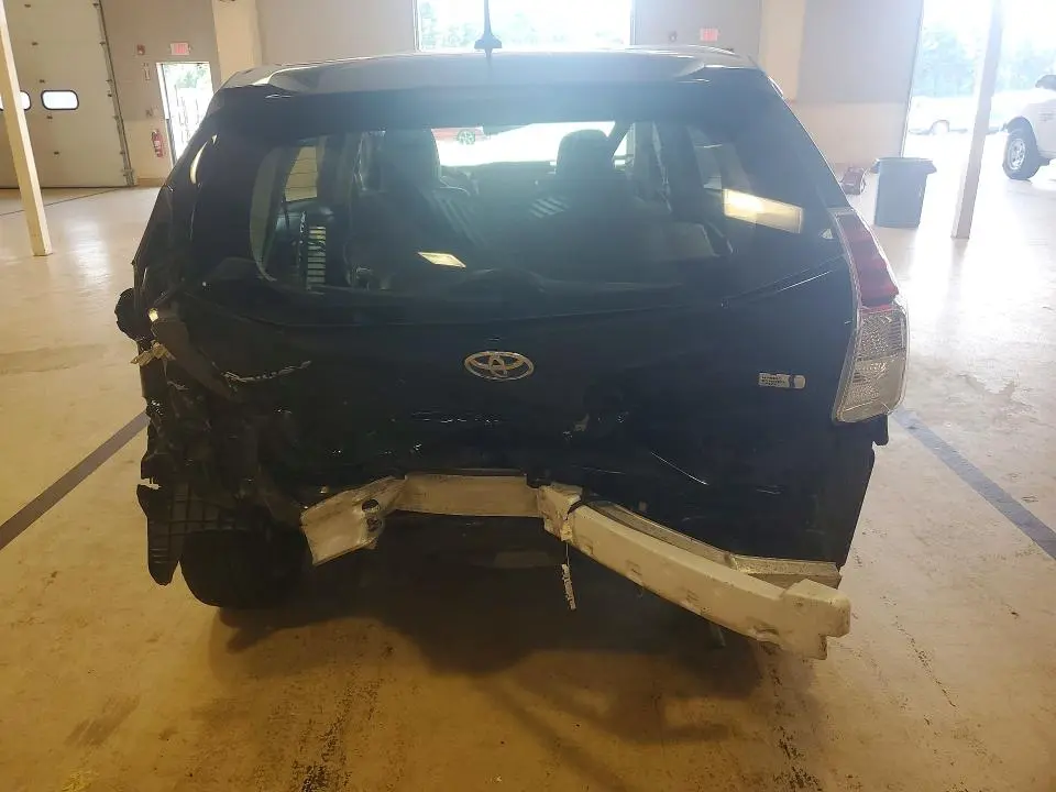 2017 TOYOTA PRIUS V FIVE  