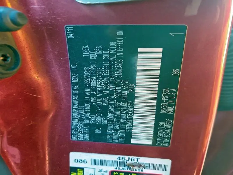 2011 TOYOTA TUNDRA CREWMAX SR5  