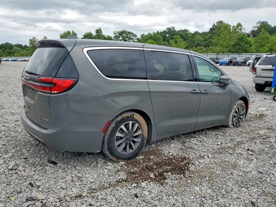 2022 CHRYSLER PACIFICA HYBRID TOURING L  